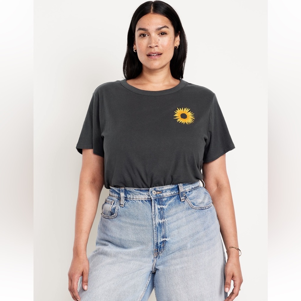 Sunflower Graphic Women's Black T-Shirt